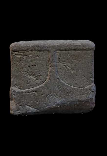 Pillar base