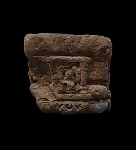 Deity on pillar 