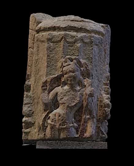 Female deity of pilaster 