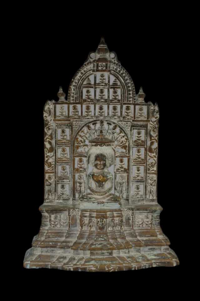 Mahavira with Tirthankas